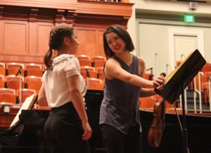 Simone Porter masterclass at Schermerhorn Symphony Center (student Maggie Kasinger, left) ~ October 27, 2016 ~ photo K.B.